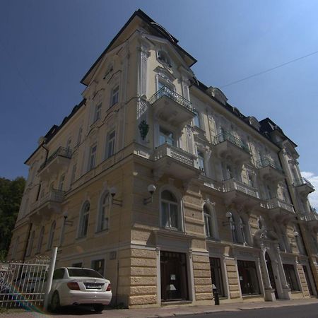 Hotel Westend Marianske Lazne Luaran gambar